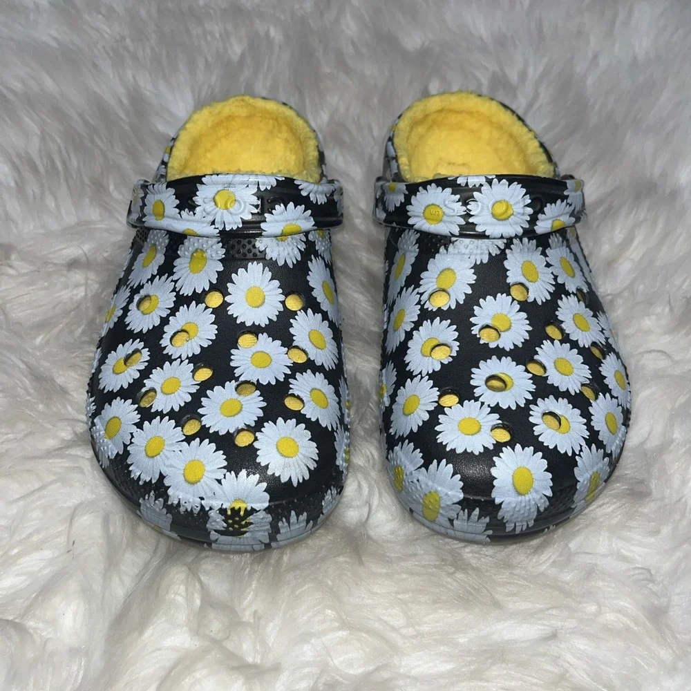 Crocs Classic Clog Shoes Women's 9 Black White Yellow Floral Print Lined Slip On - Picture 4 of 12